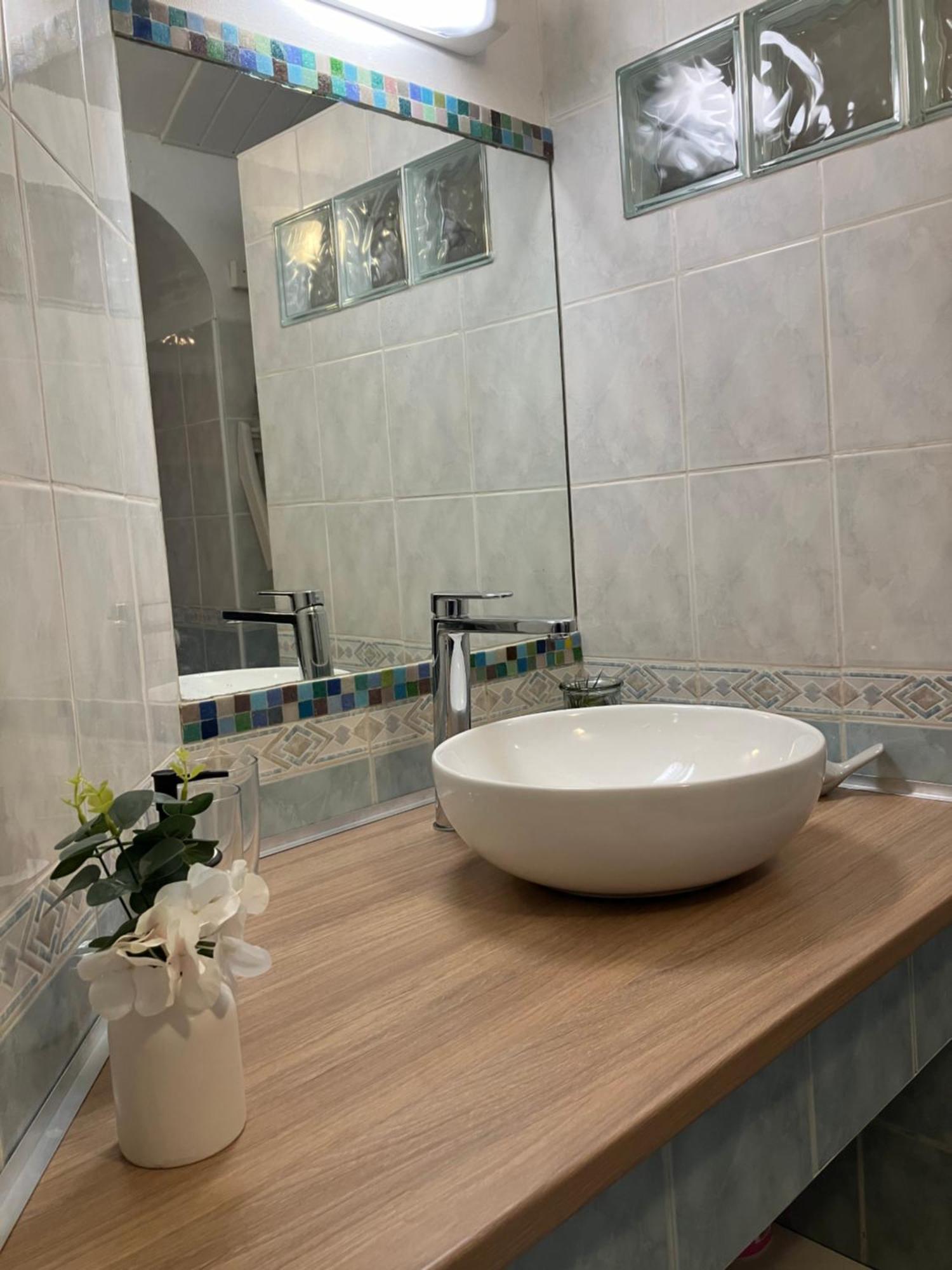 Appartement Central Des Terres Chaudes Proche Bord De Mer Menton Dış mekan fotoğraf