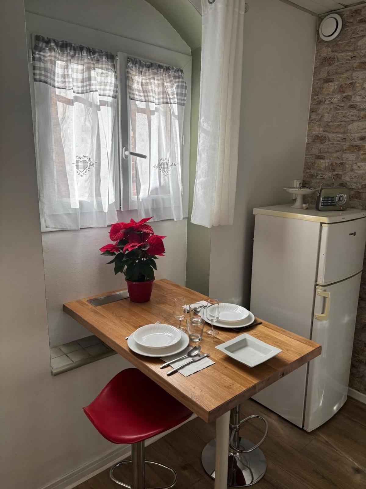 Appartement Central Des Terres Chaudes Proche Bord De Mer Menton Dış mekan fotoğraf